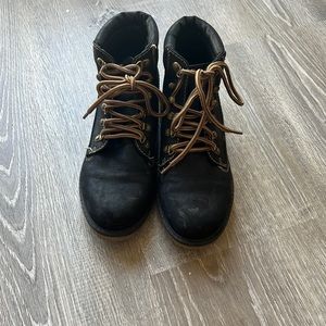 Black boots
